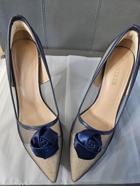 Elegant Navy Pointed Mesh Pumps with Satin Rosette by Jingtree